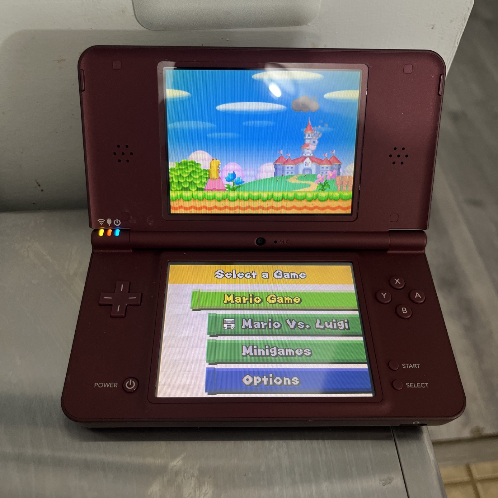 Nintendo DSi XL DS Burgundy Wine Red UTL-001 , Charger Little Discolored