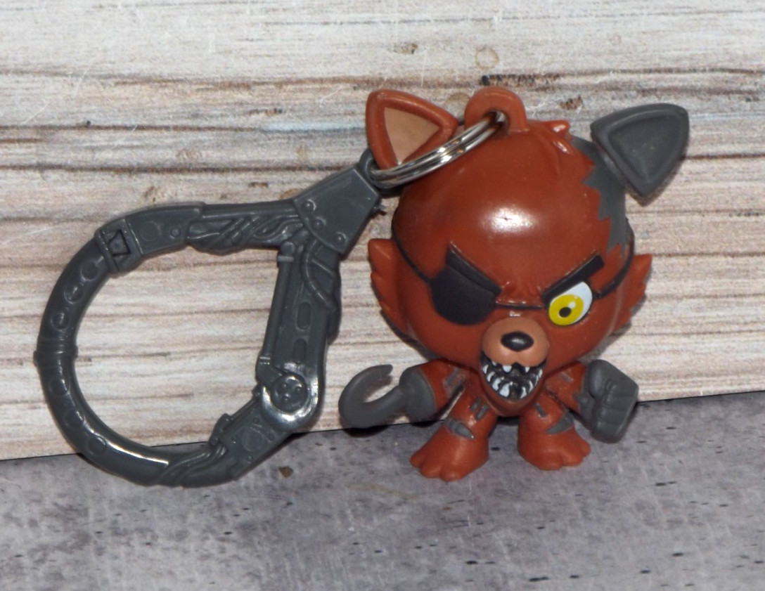 FNAF Blind Bag Keychain Backpack Hanger Clip Foxy Five Nights Freddy’s B23