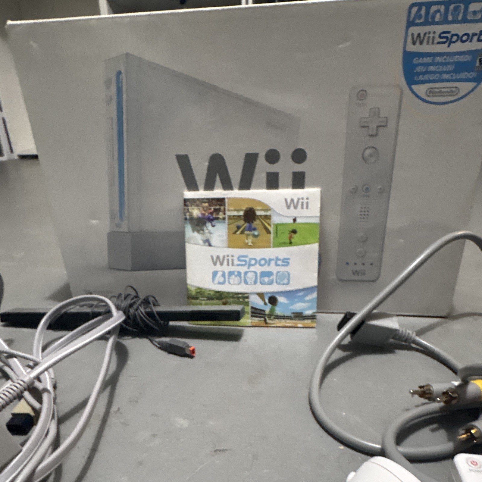 Nintendo Wii Console White with Wii Sports, 2 Remotes, Nunchuk, Box