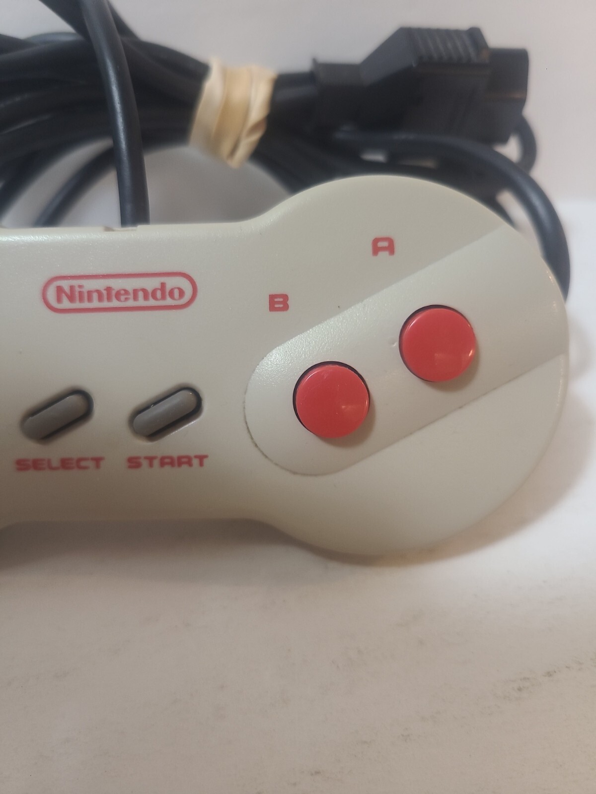 Authentic Genuine OEM Nintendo NES Dog Bone Remote Controller Gamepad NES-039