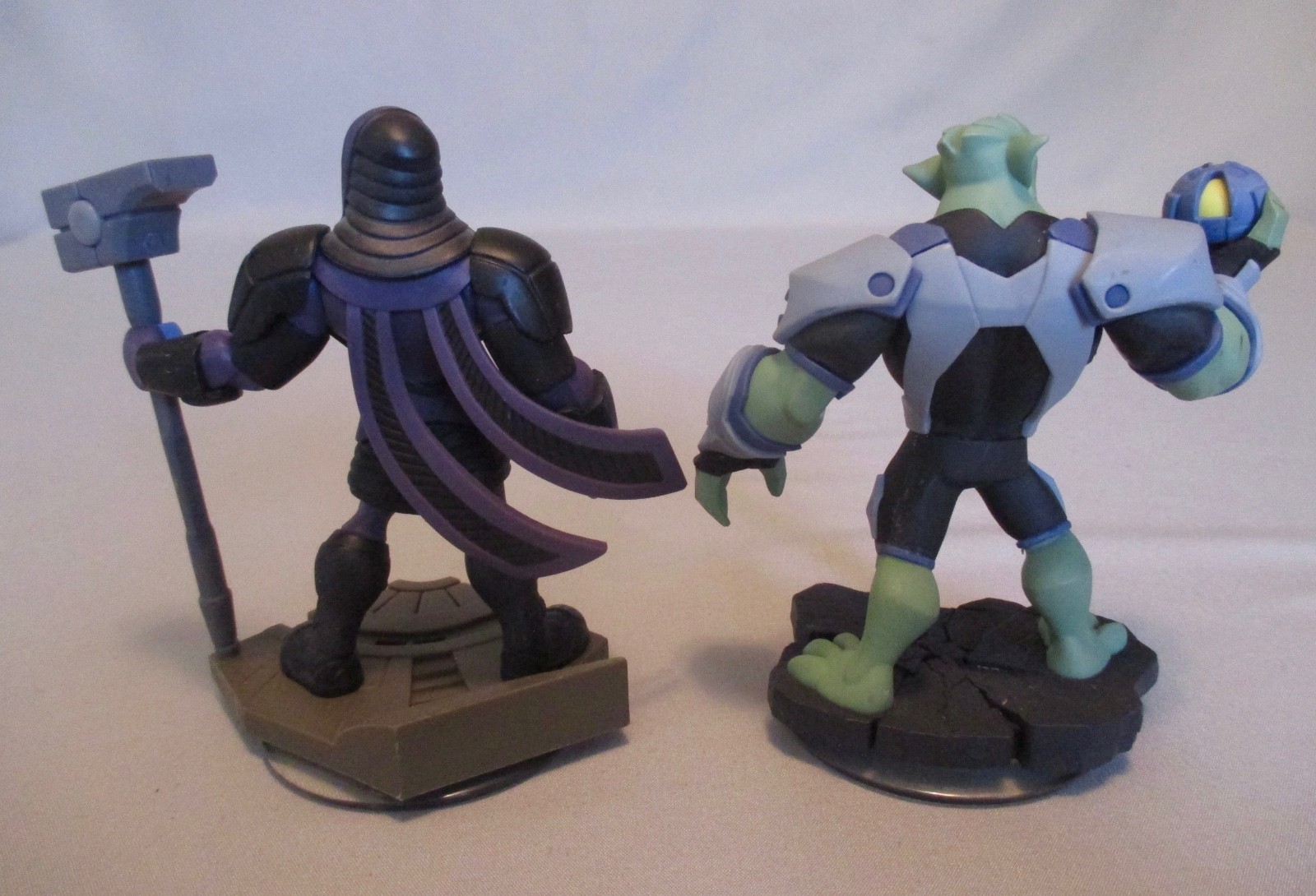 Disney Infinity 2.0 Figures Lot of 13 – Iron Man Thor Captain America Hulk Widow