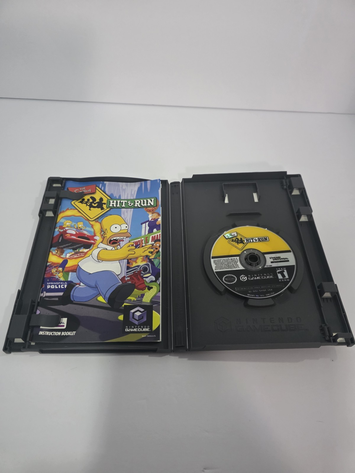 The Simpsons: Hit & Run Nintendo GameCube 2003 Player’s Choice-Manual & Mem Card