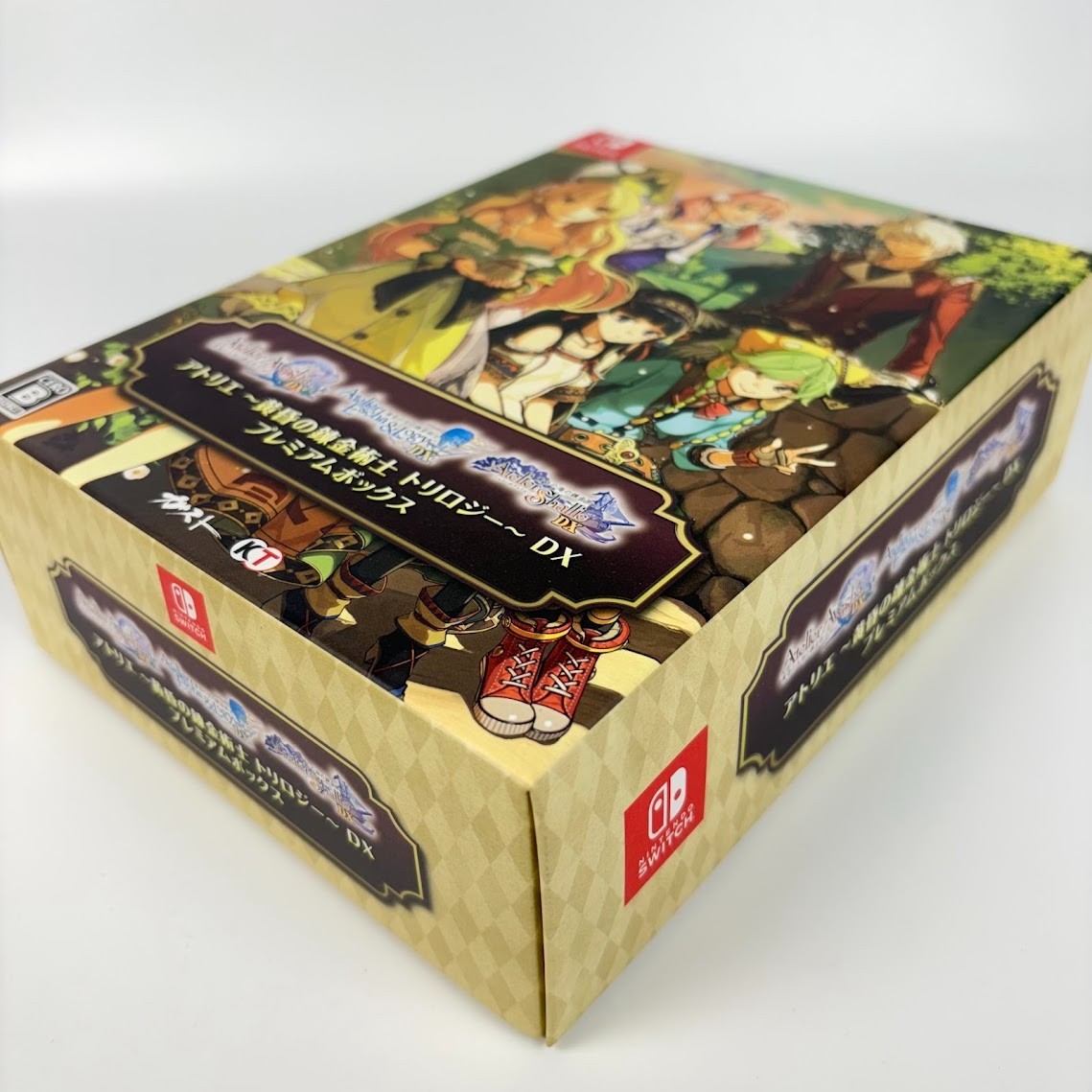 Atelier Dusk Trilogy Deluxe Pack Premium Box Nintendo Switch Ayesha Escha Shalli
