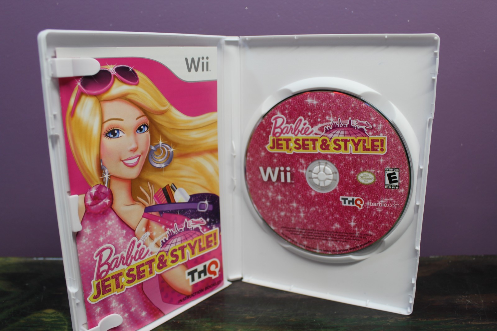 Barbie Jet, Set & Style Wii Game! THQ Fashion Glam Video Game Videogame