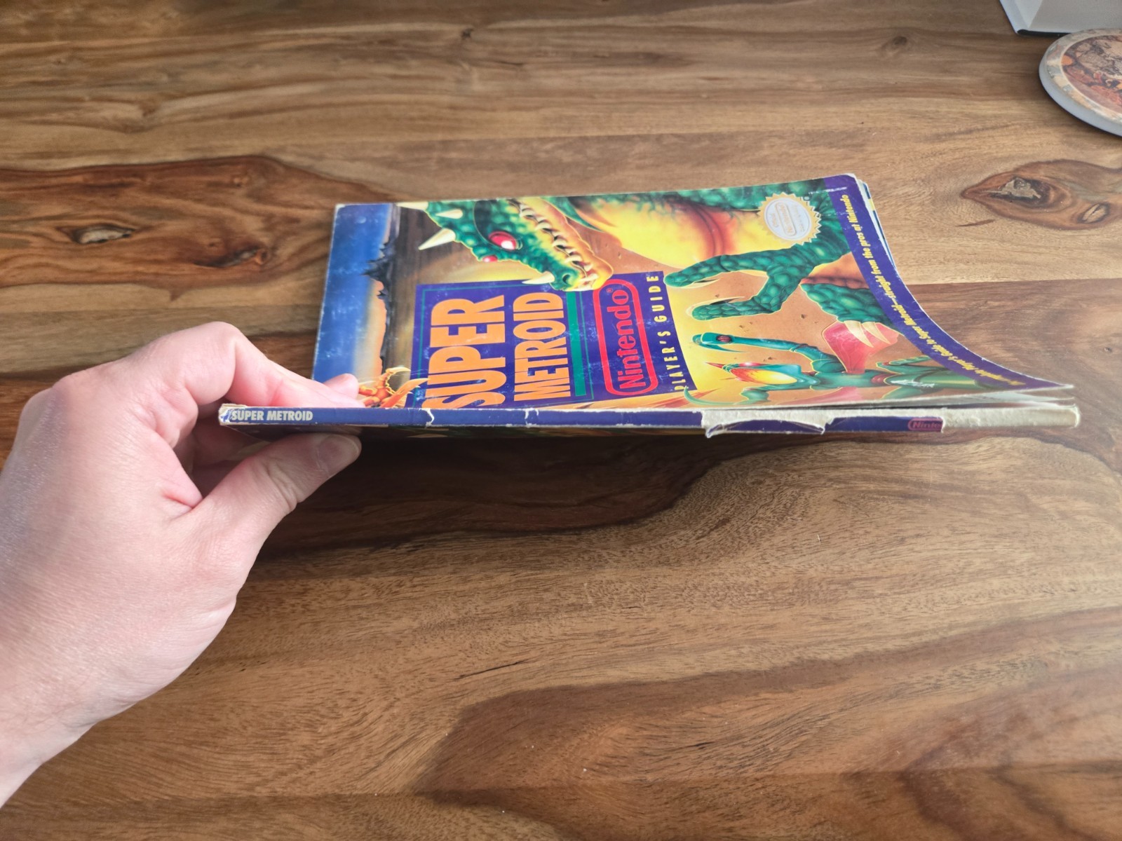 Super Metroid Nintendo Player’s Guide w/ Fold Out Map, Cover Damage :(