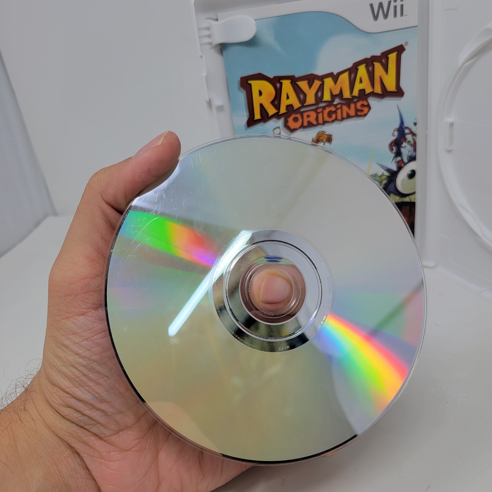 Rayman Origins Nintendo Wii Game Complete with Manual RVL-SOJE-USA Ubisoft 2011