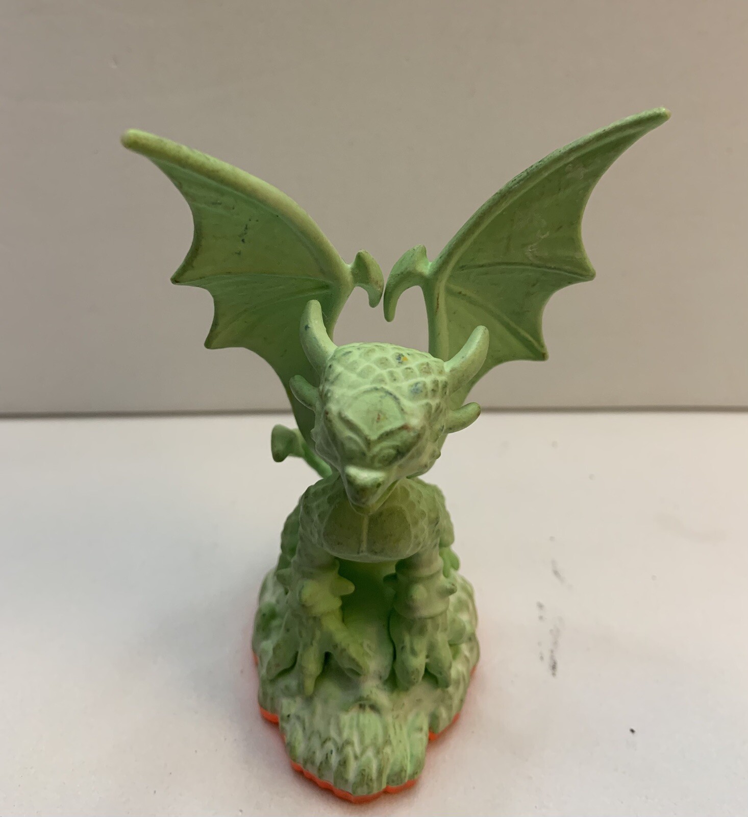 Skylanders Giants Sonic Boom & Cynder Glow in the Dark Figures Activision 2012