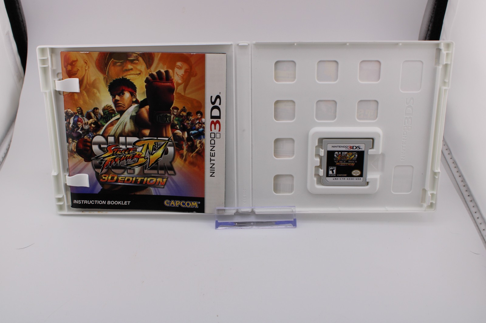 Super Street Fighter IV — 3D Edition (Nintendo 3DS, 2011)