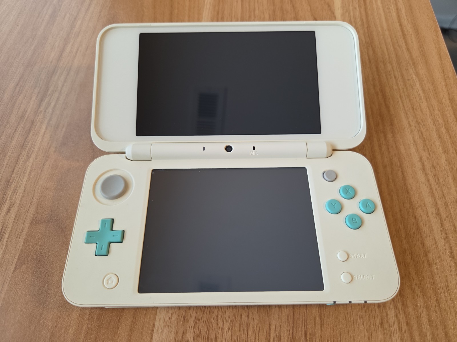 New Nintendo 2DS LL XL Animal Crossing Edition Mint Green White Handheld Console