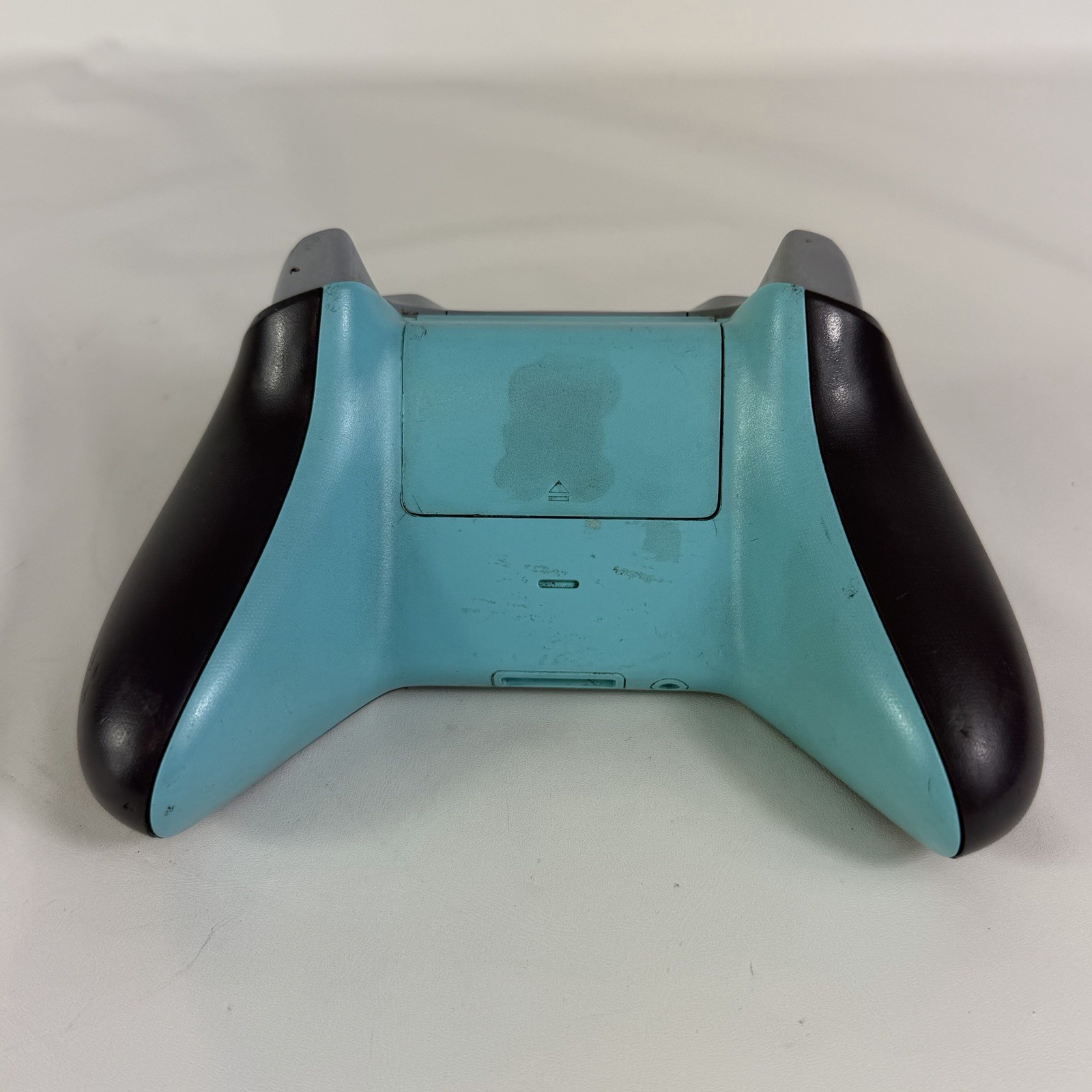 Microsoft Xbox One Wireless Controller Model 1708 Gray Light Blue