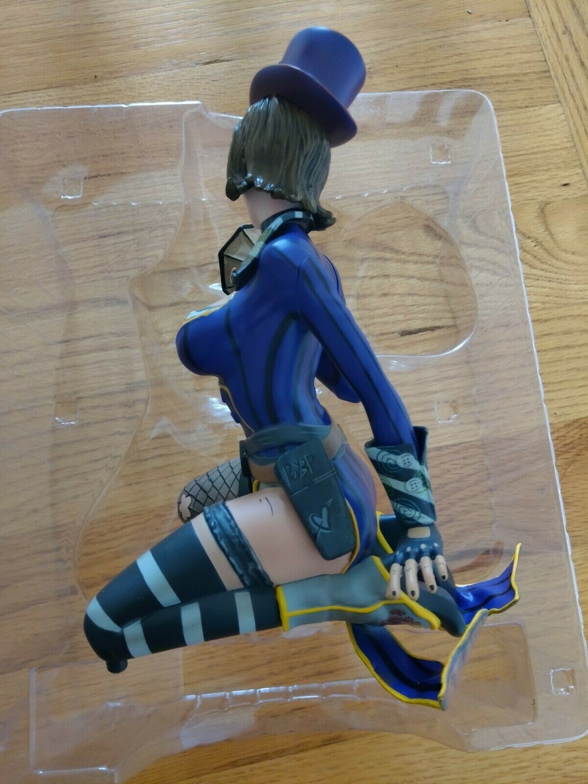 Borderlands 2 Mad Moxxi Purple Coat 1/4 Scale Statue Figure Chronicle #1551/5000