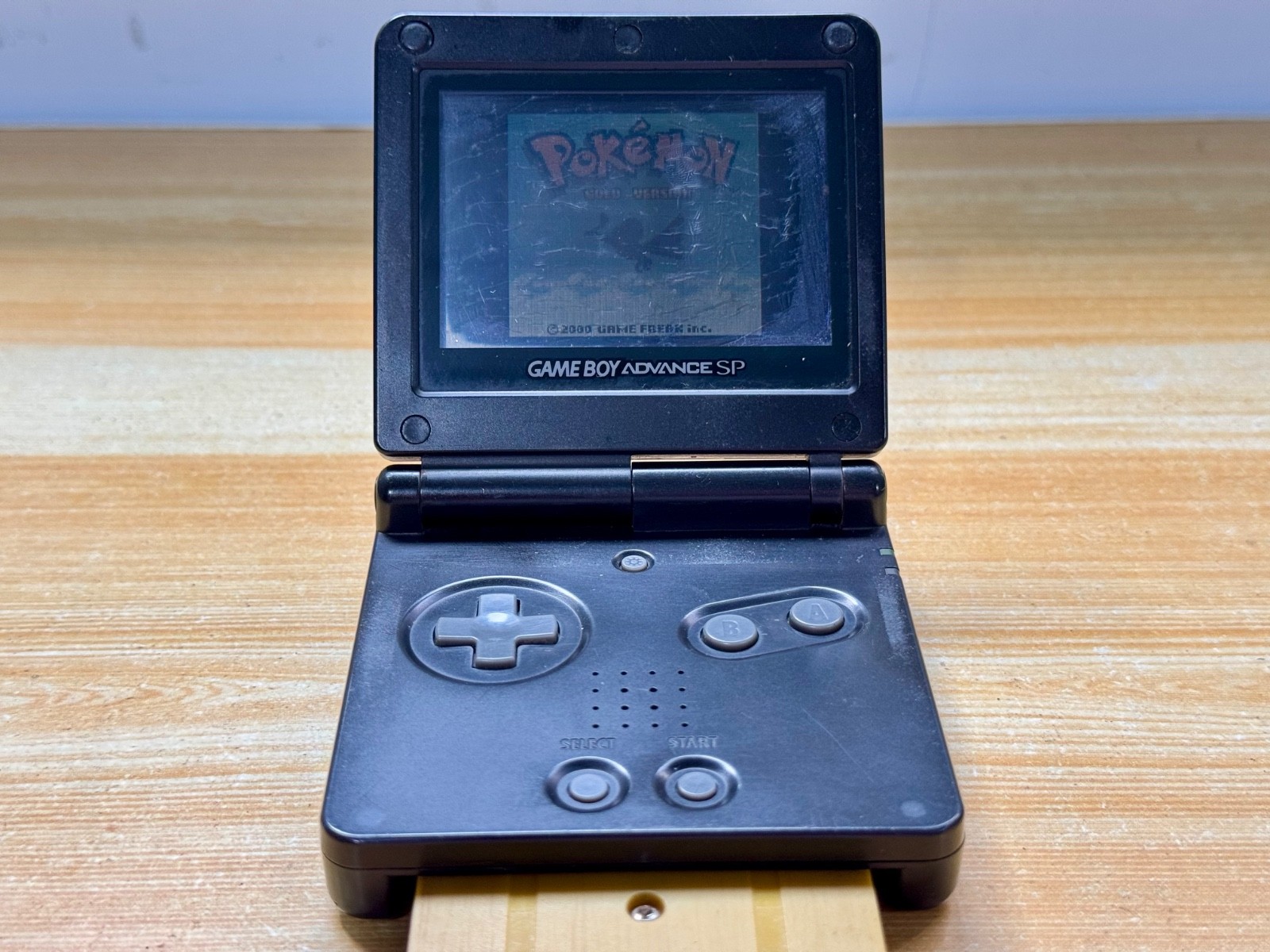 Nintendo Gameboy Advance SP AGS001 Onyx Charcoal Black Handheld System Console
