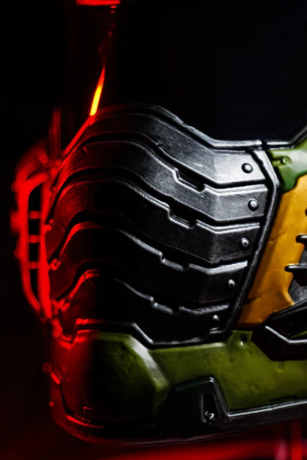 Doom: The Dark Ages Doom Slayer Wearable Helmet LED Bundle + Keycard x3 Patches