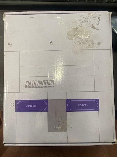 2017 Culturefly Nintendo Gameboy NES SNES GB Box W/ 7 Collector Items Open Box