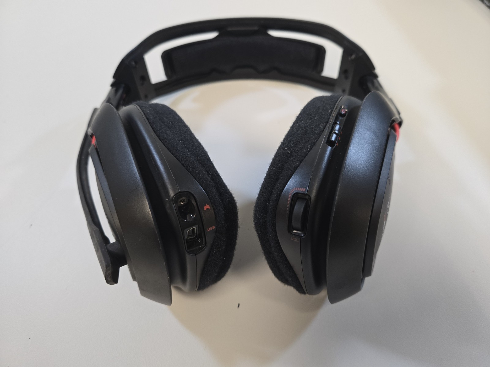 Logictech Astro A50 Wireless Headset Transmitter NOT TESTED Not Sure If It Works