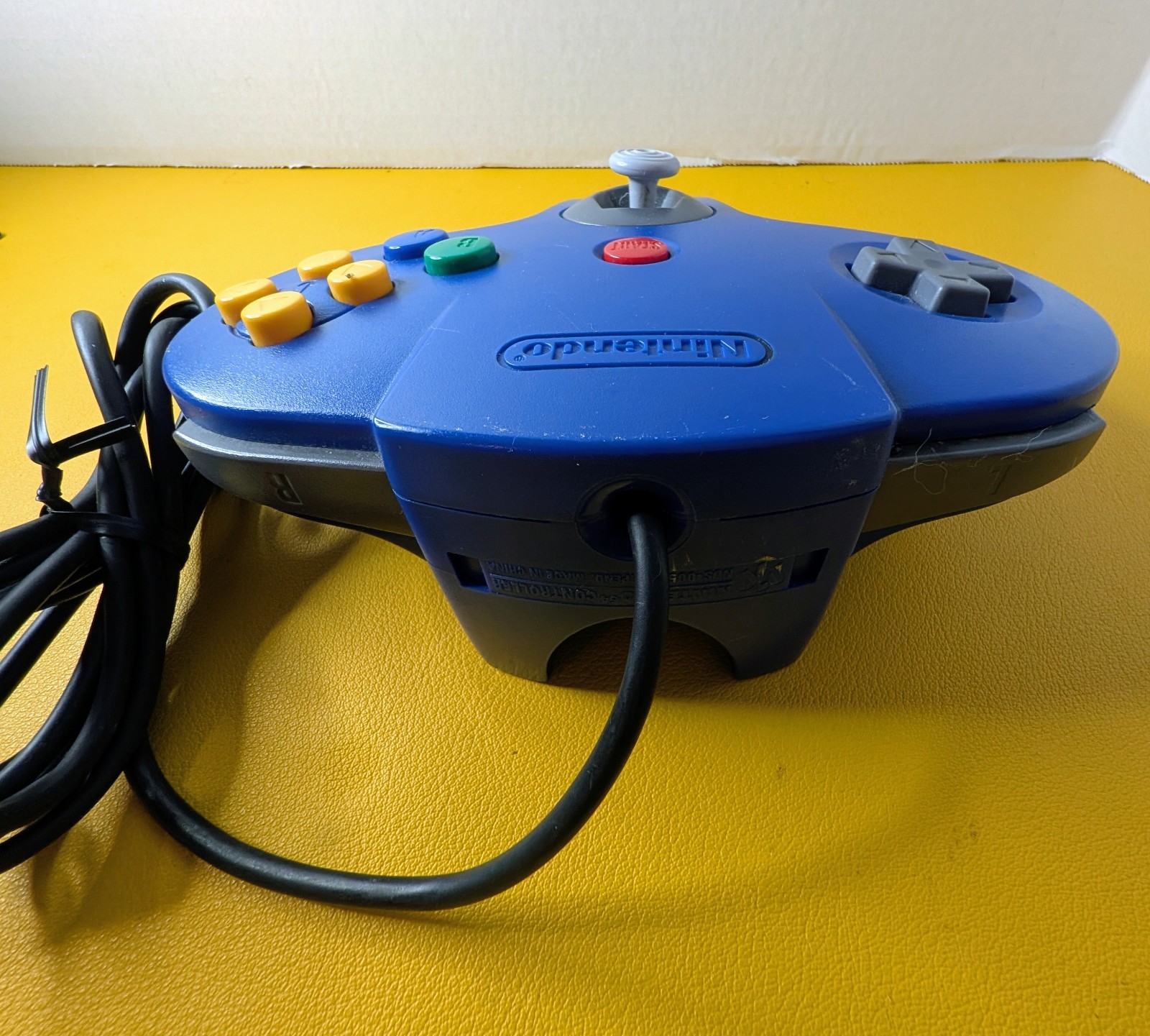 Original Nintendo N64 Blue Controller (NUS-005) Slightly Loose Stick Working