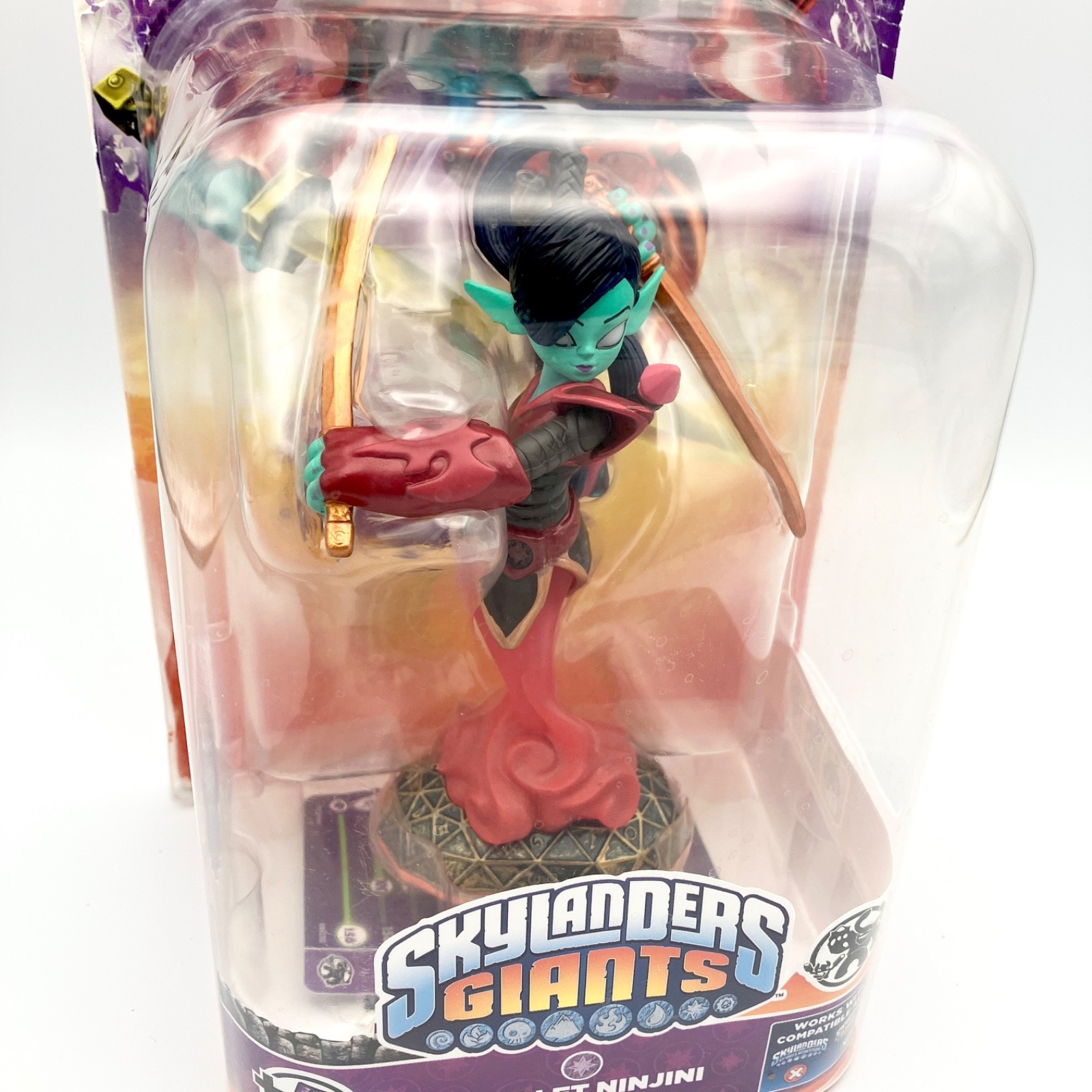 Skylanders Giants Scarlet Ninjini Figure ~ Package wear taped sides