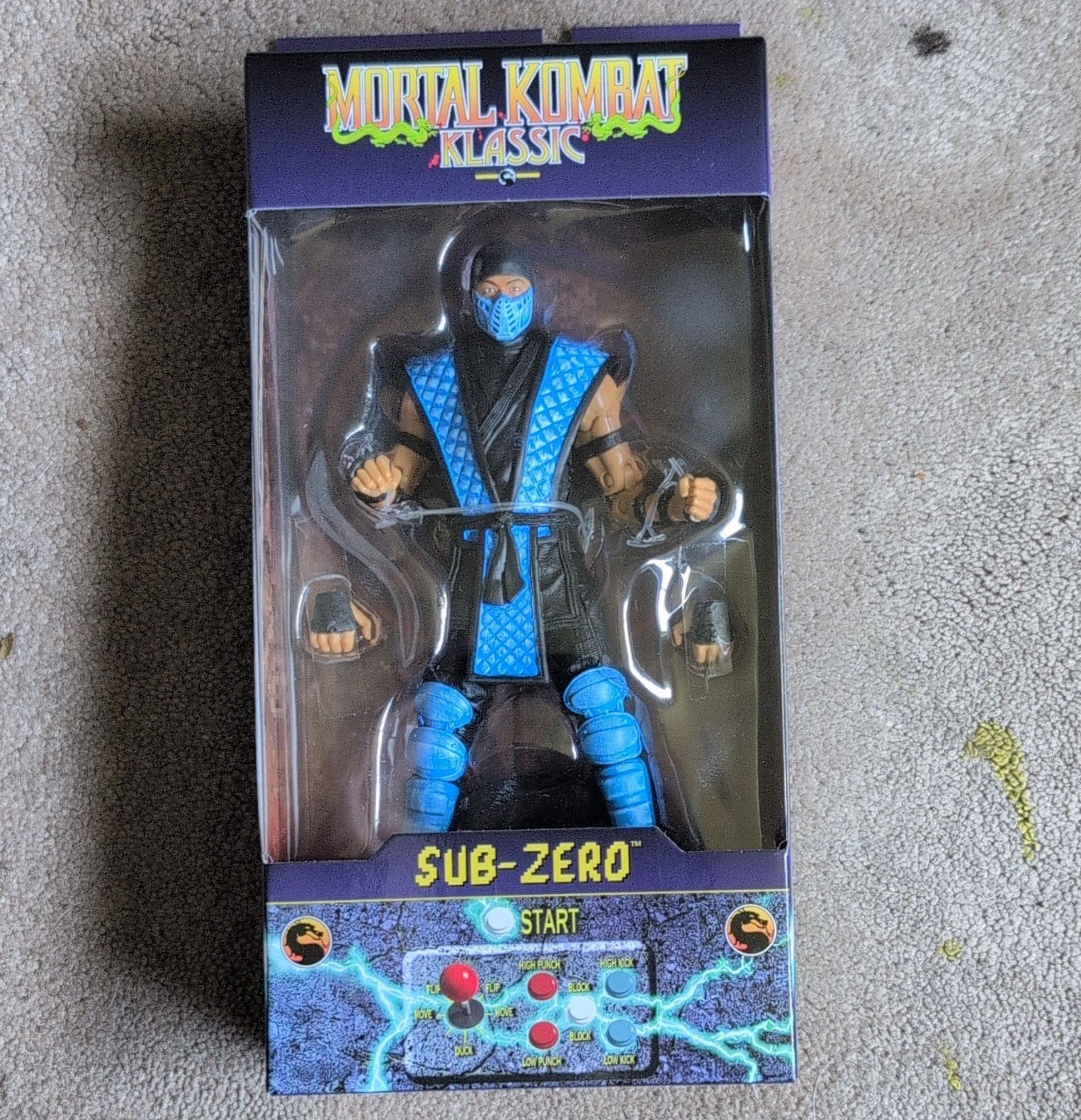 McFarlane Toys Mortal Kombat Klassic Sub-Zero Action figure