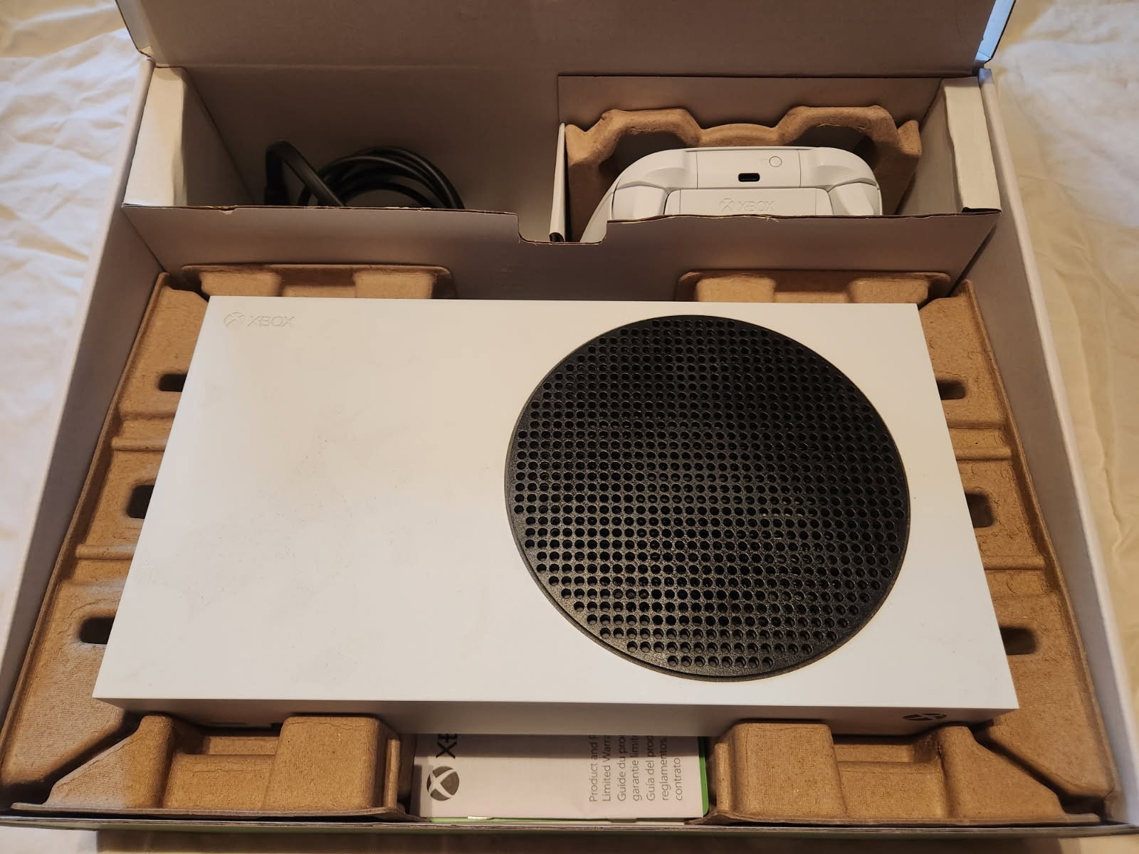 Xbox Series S 512GB Console White In Box Plus Elite Series 2 Controller