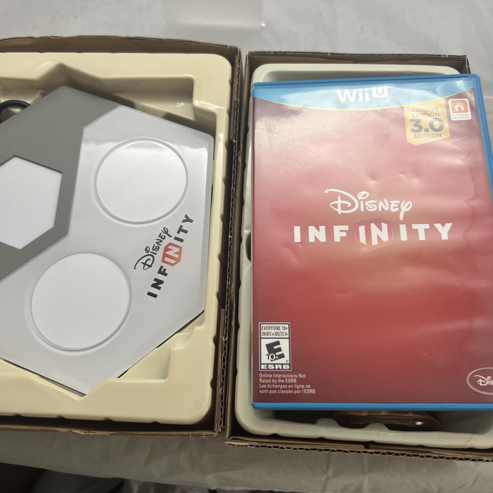 Nintendo WII U Disney Infinity STAR WARS 3.0 Starter Pack Game NEW