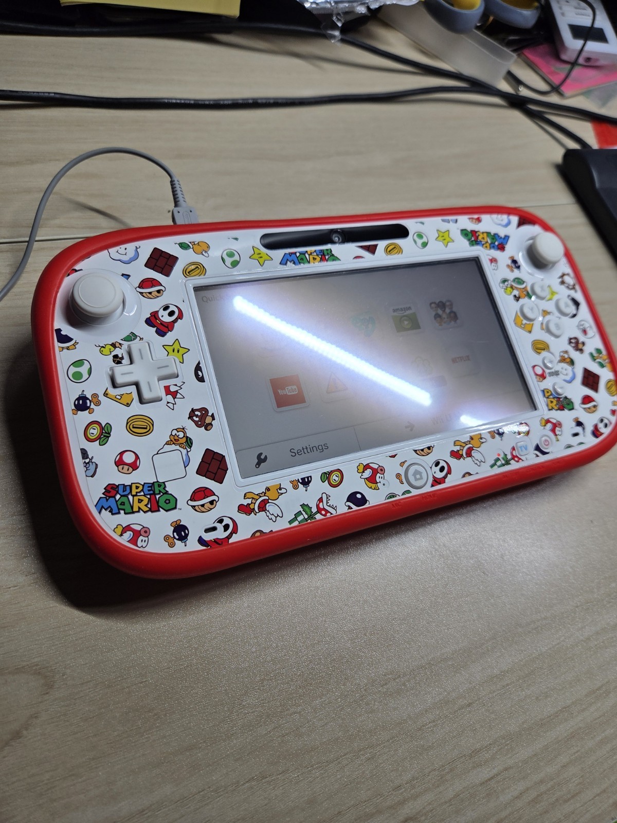 Wii U Game Pad WUP-010(USA) Charger & Stand with Stylus Tested Working Very Good