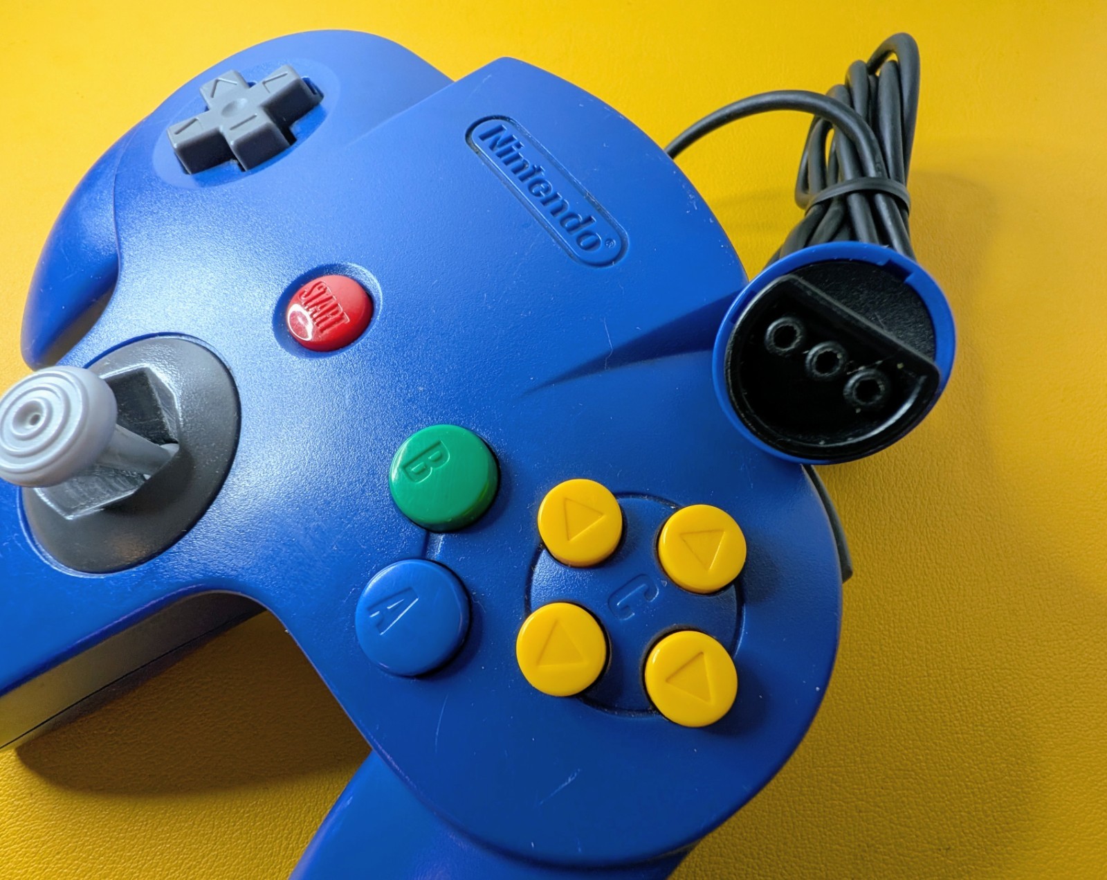 Original Nintendo N64 Blue Controller (NUS-005) Slightly Loose Stick Working