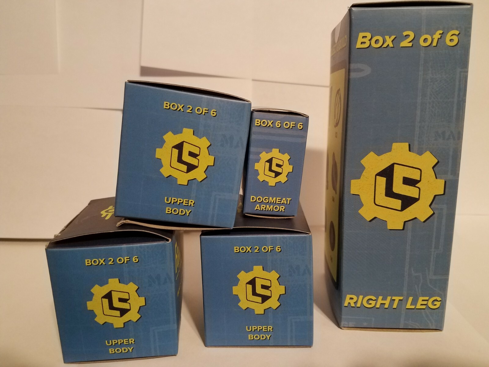 FALLOUT Loot Crate LIBERTY PRIME build-a-figures NIB Armor Dog Meat 2 6