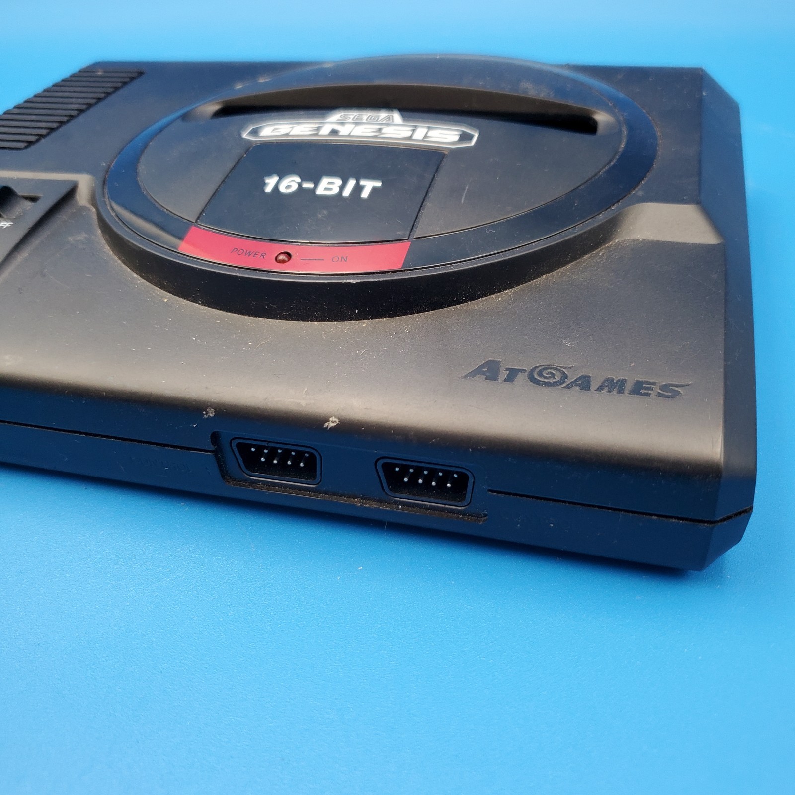 AtGames SEGA Genesis 16Bit (FB3680) Flashback HDMI Game Console Only As Is Parts