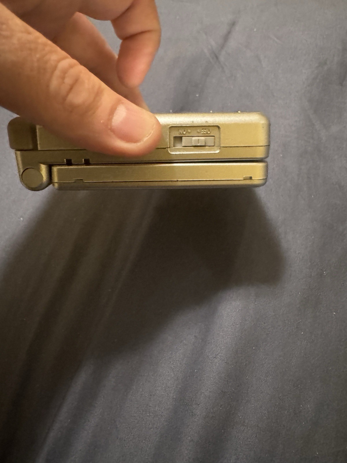 Nintendo Game Boy Advance SP AGS-001 Silver w/ Charger and Game
