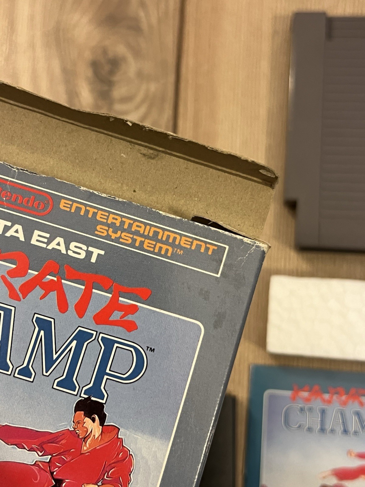 Karate Champ (Nintendo NES, 1986) CIB Complete 5-Screw w/ Hangtab Tested