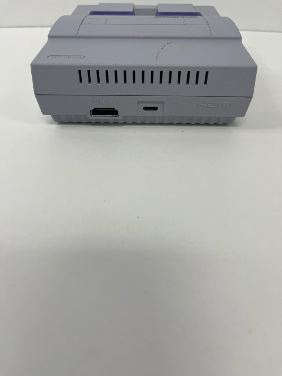 NINTENDO SUPER NINTENDO CLASSIC EDITION (P04021813)