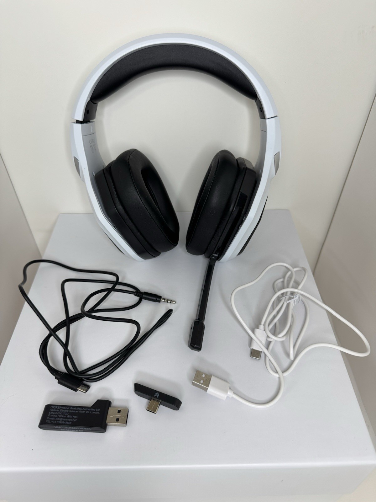 Ozeino OW810 2.4GHz RF/Bluetooth Wireless Over-Ear Gaming Headset Boom Mic