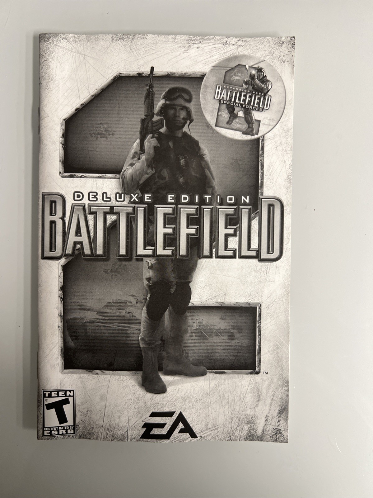 Battlefield 2 Deluxe Edition 5-Disc CD-ROM PC Game 2006 Windows XP Complete