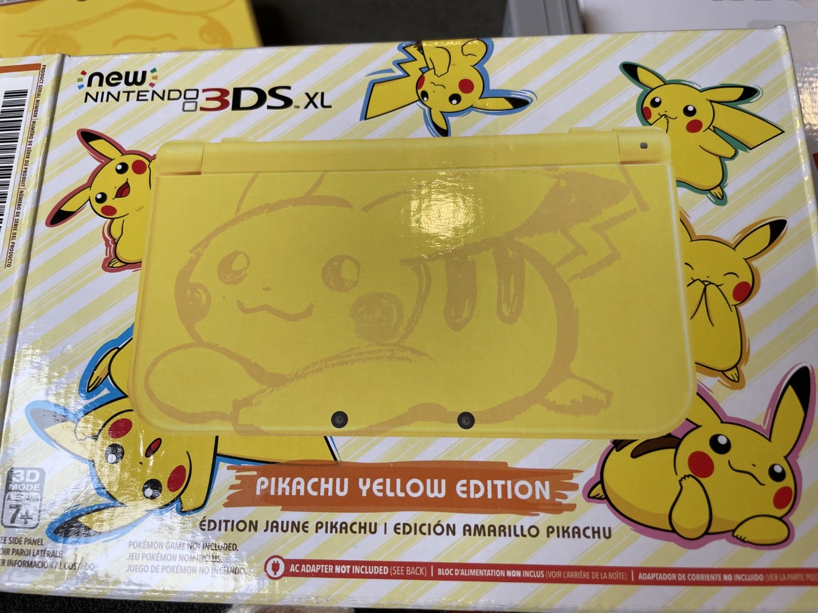 Nintendo 3DS XL Pikachu Edition Yellow Handheld System