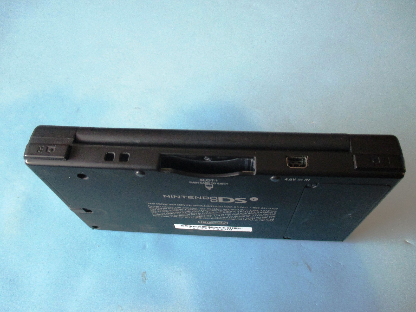Nintendo DSi Black System in Box w/Charger FREE Shipping!