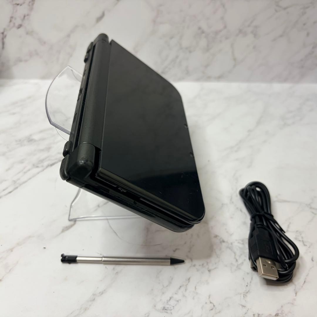New Nintendo 3DS LL XL Black Console Tested Working Japan w/ Stylus Charger