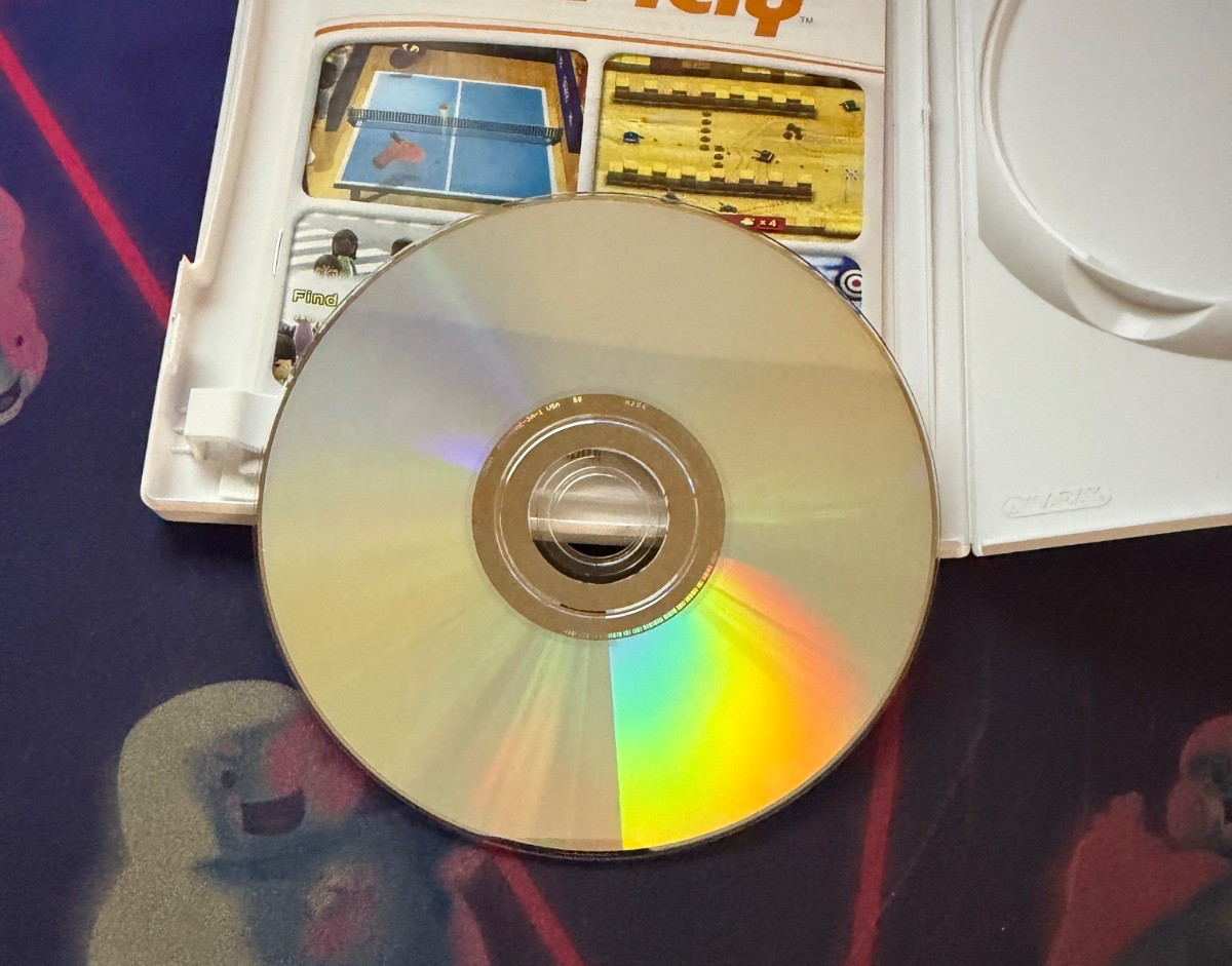 Wii Play w/Manual and Tested