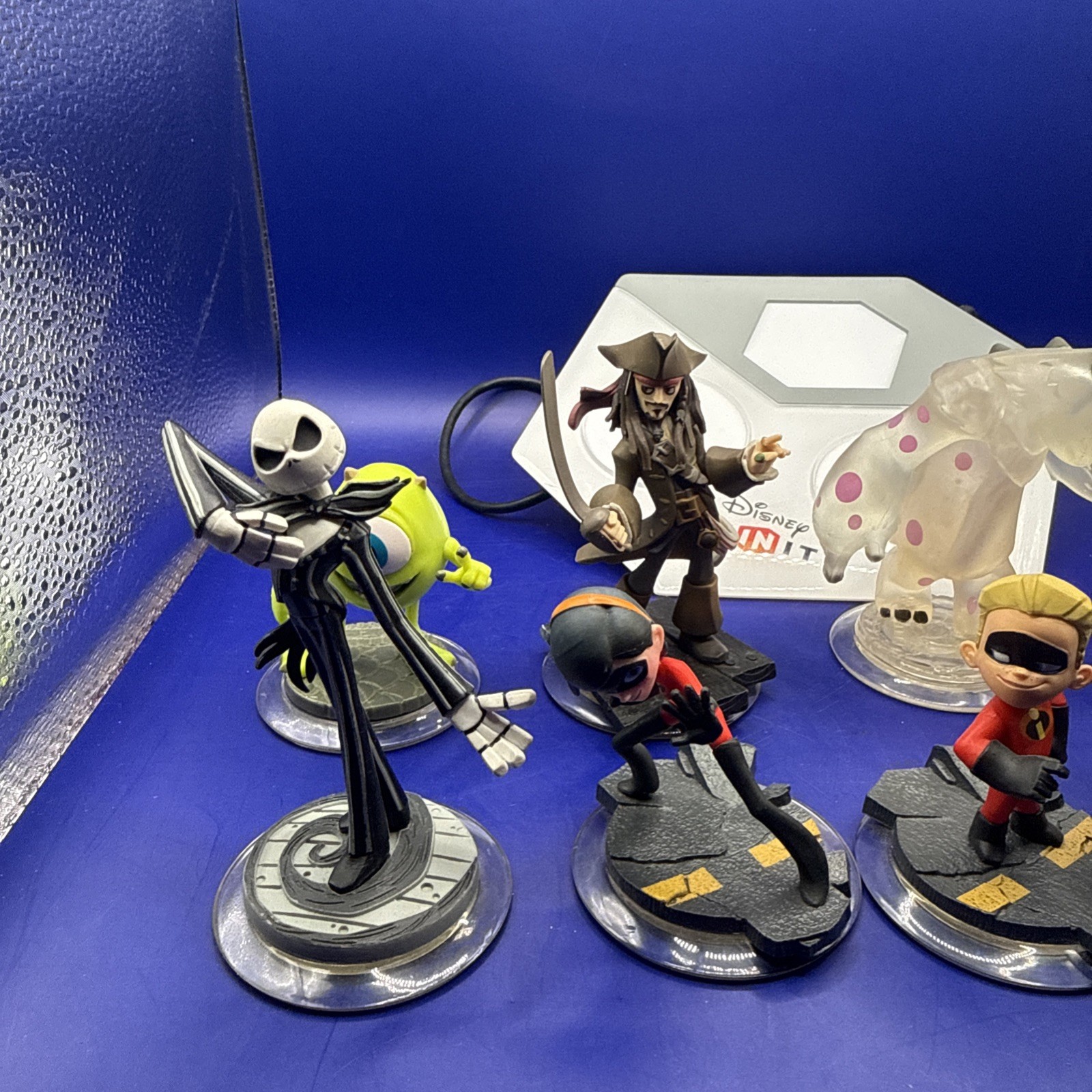 DISNEY INFINITY Base Portal & 8 Figures PS3 PS4 Wii WiiU XBOX360 XBOX ONE