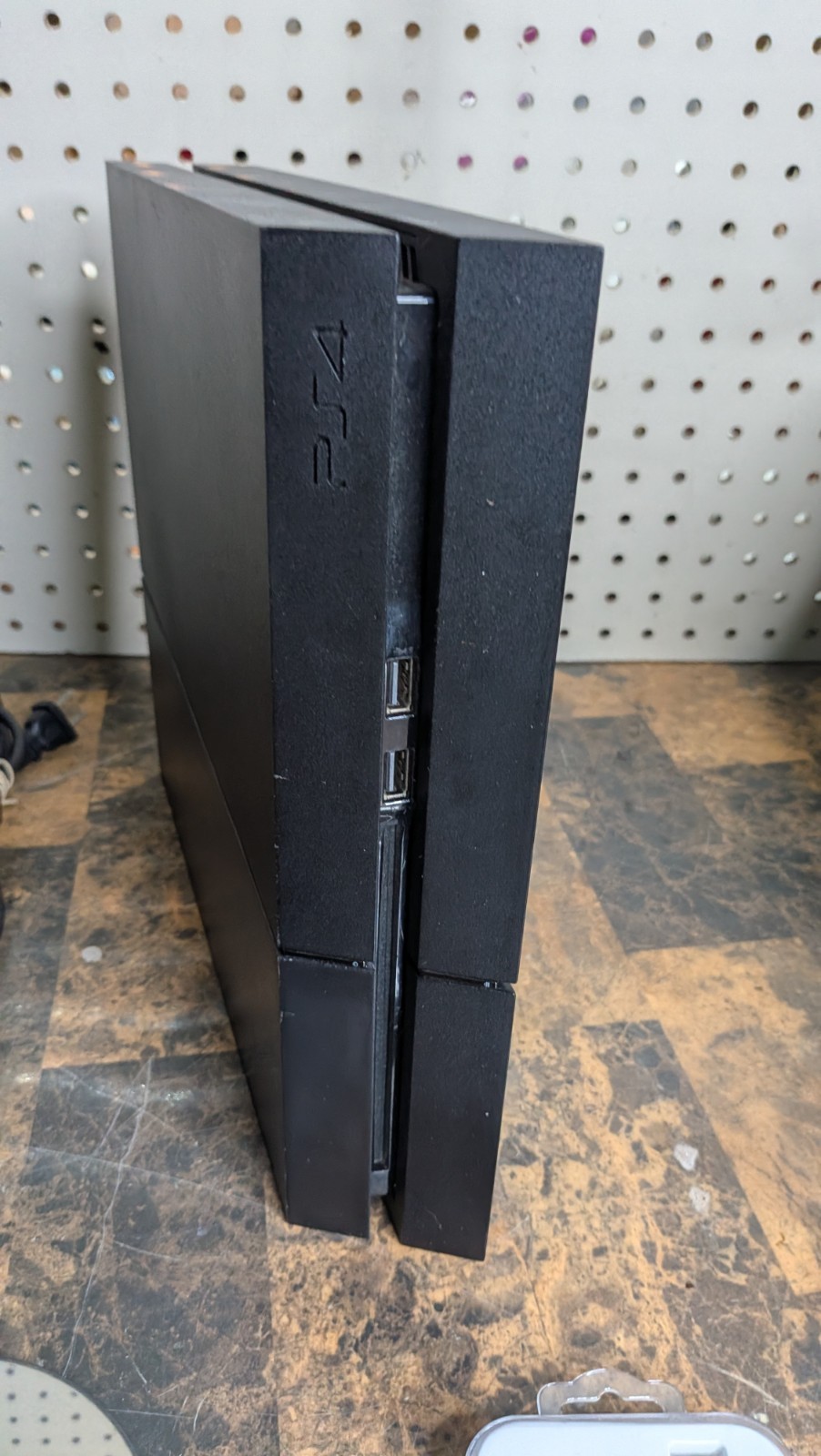 Sony PlayStation 4 OG 500GB Cuh-1115a Console Modern Warfare 2 Bundle – Tested
