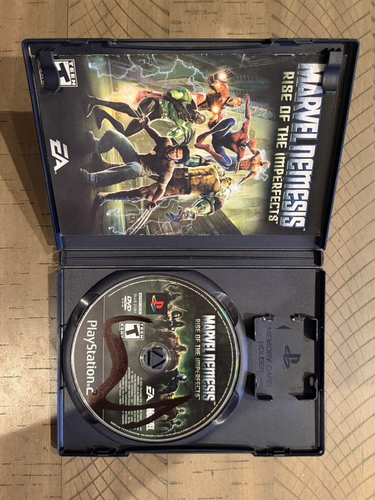 Marvel Nemesis: Rise of the Imperfects; CIB (Sony PlayStation 2, 2005)