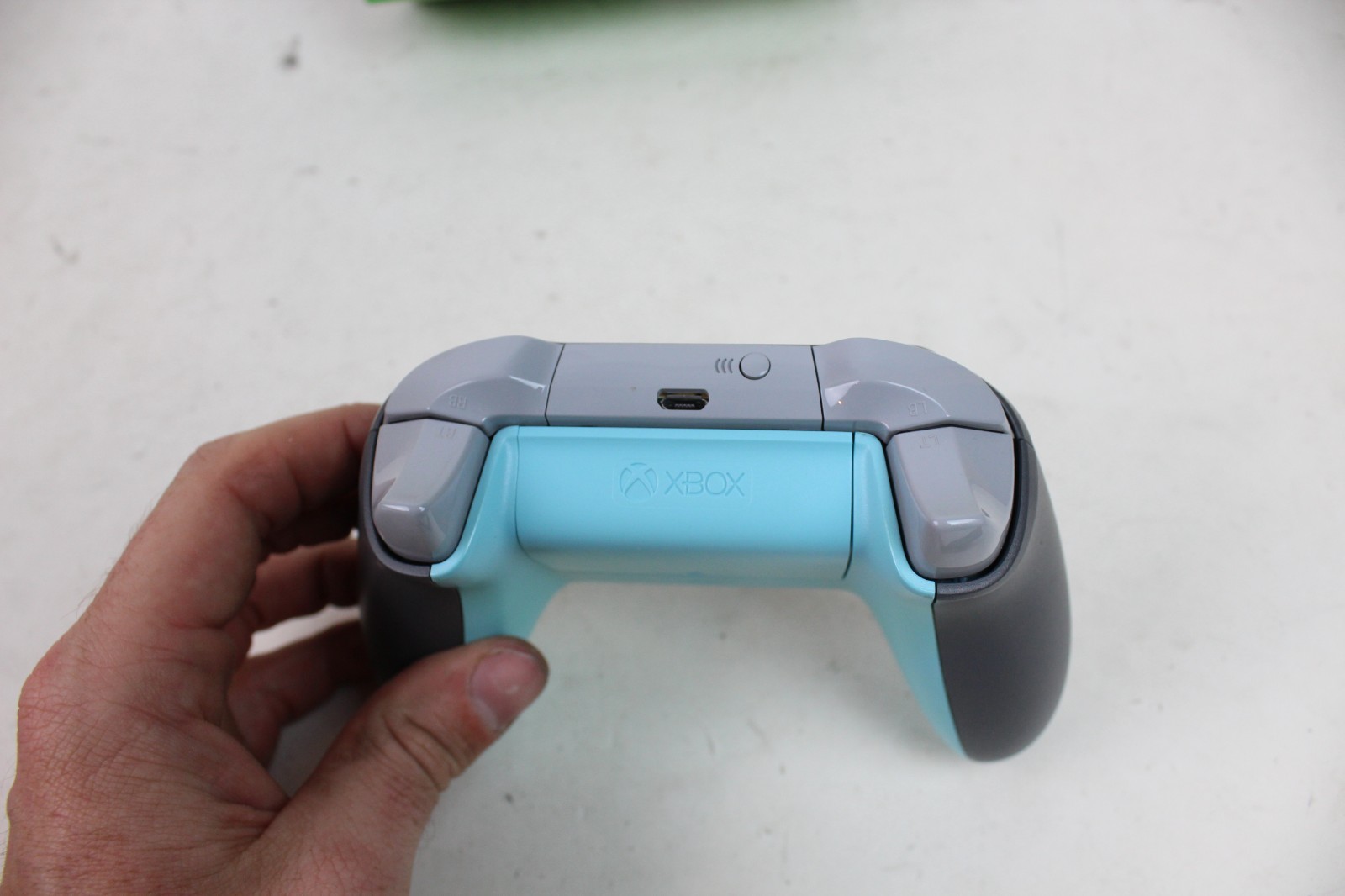 Microsoft Xbox One Wireless Controller Model 1708 Gray Light Blue Wireless