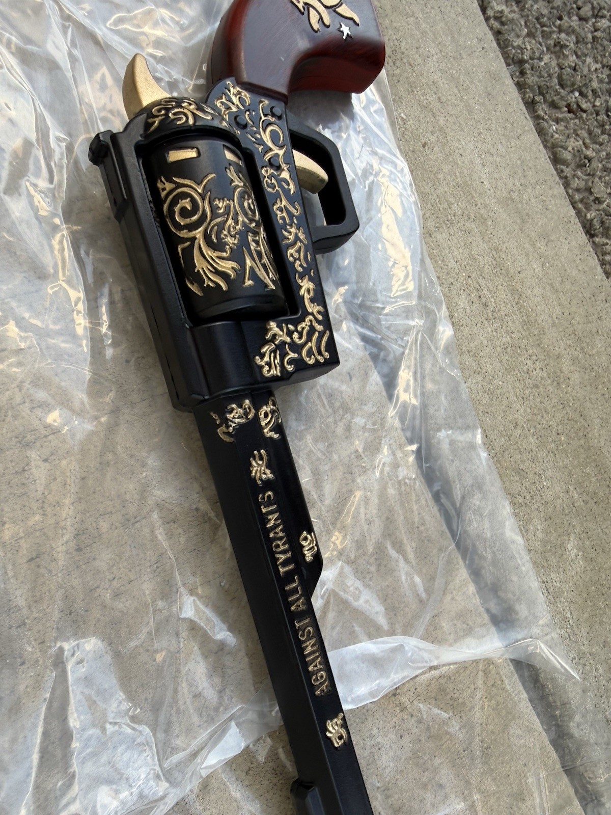 Ranger Sequoia Revolver Pistol Replica Toy Made Of Foam Video Games Full Size