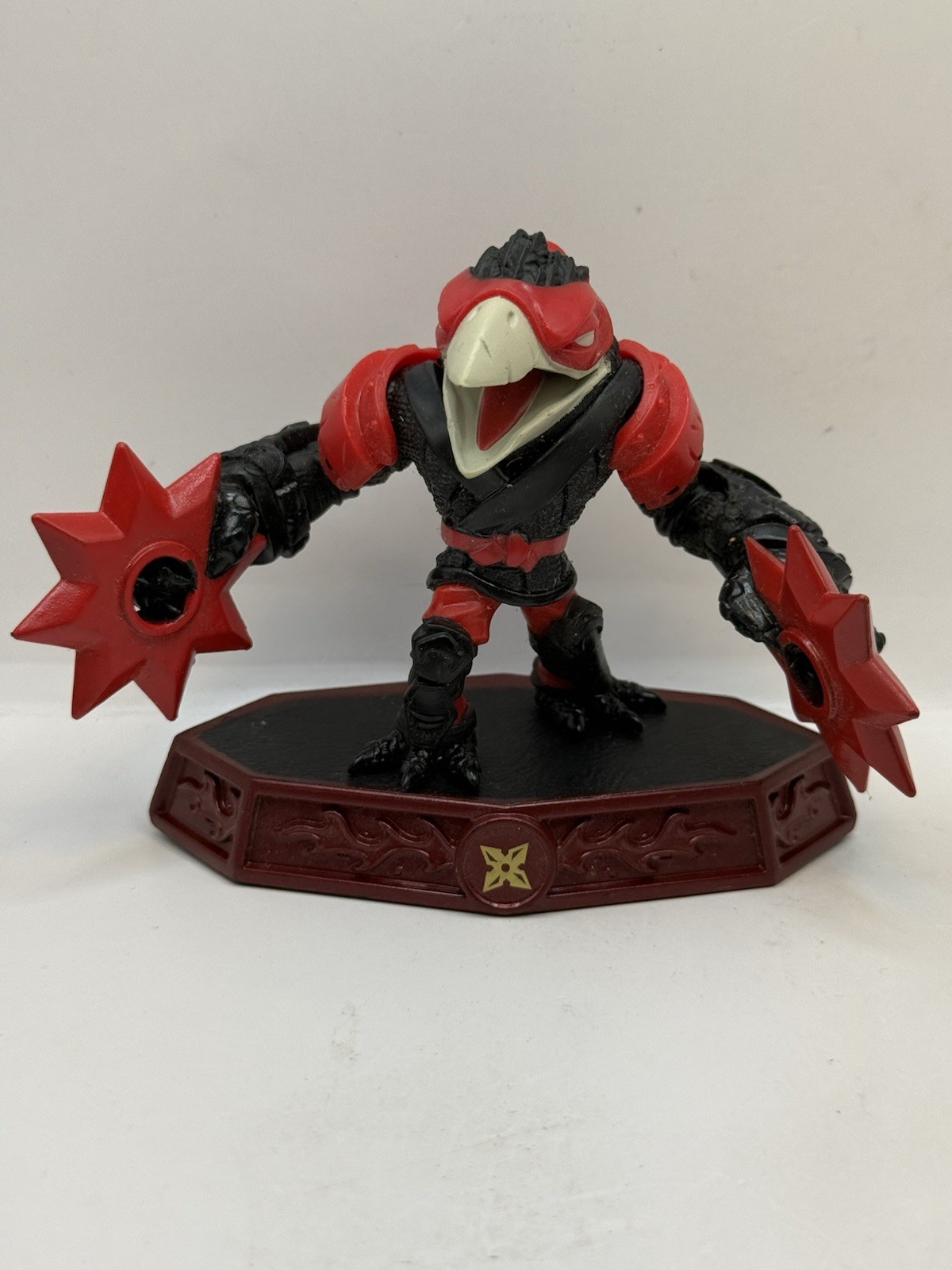 Select from all 43 Skylanders Imaginators
