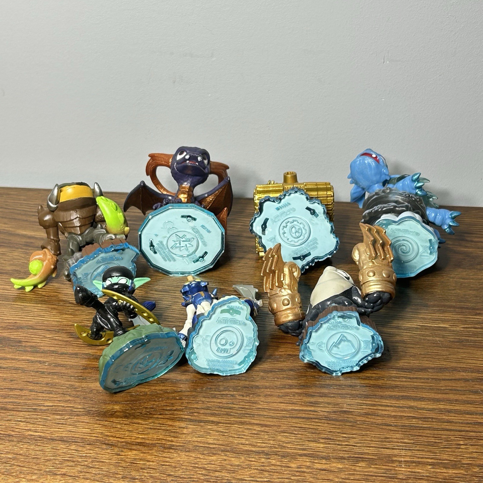 Skylander Swappable Swap Force Scorp Warnado Knock Out Mega Ram Figures Lot of 7