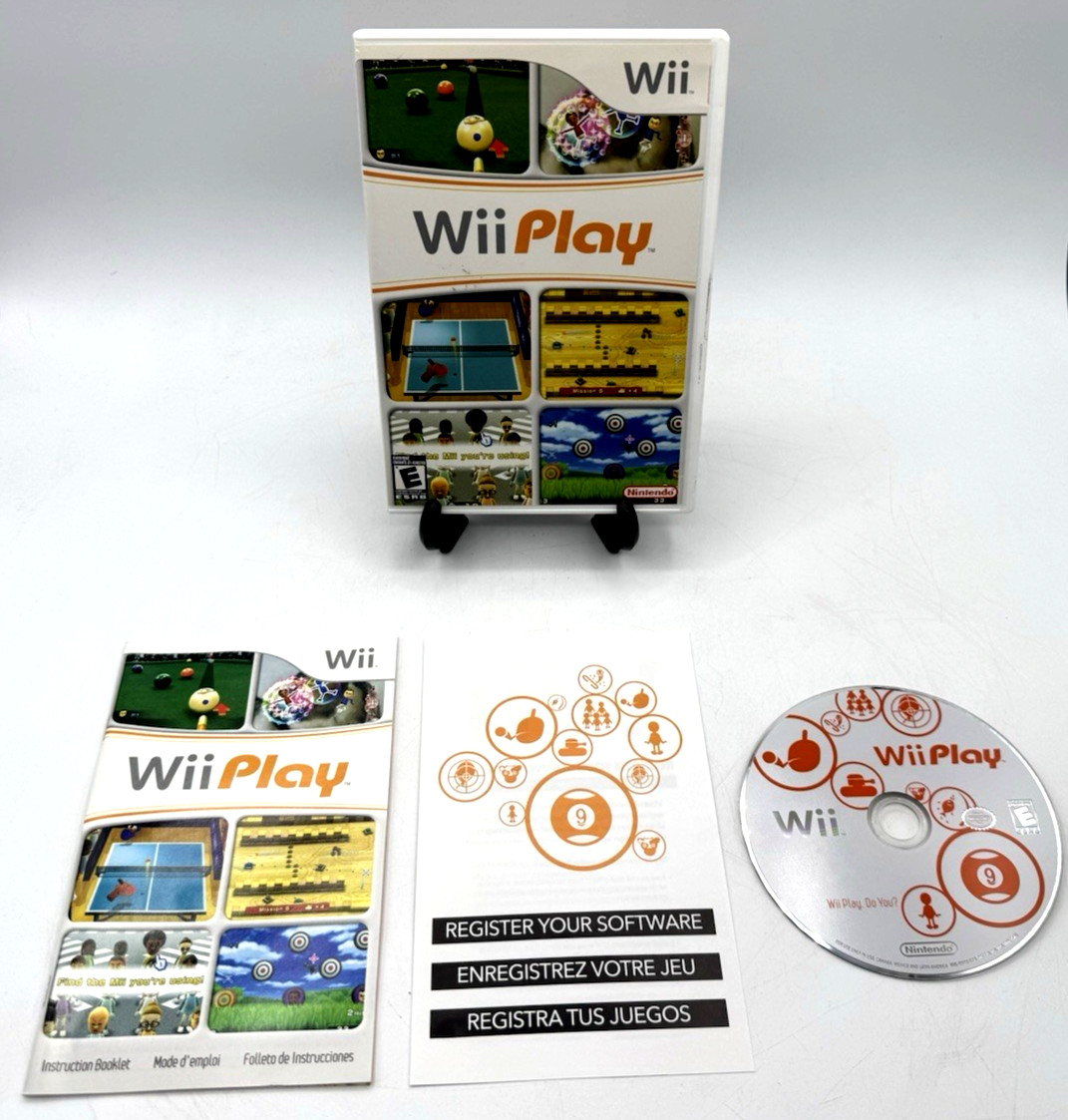 Wii Play Game Complete CIB Nintendo Wii 2007 Complete with Reg Card & Manual