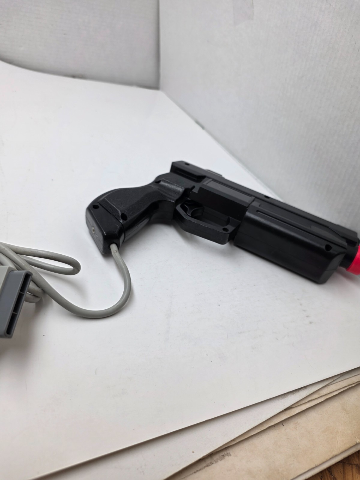Dual shock Light Gun for Sega Saturn ONLY for OLDER TUBE TYPE CRT TV# i29