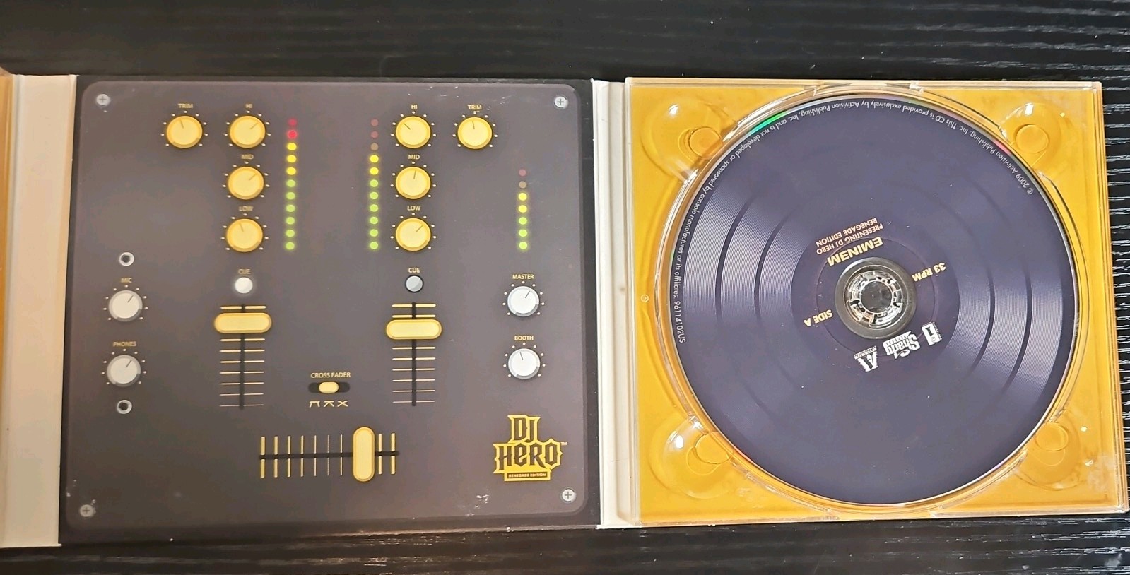 DJ Hero Renegade Edition Jay-Z & Eminem 2-CD Set