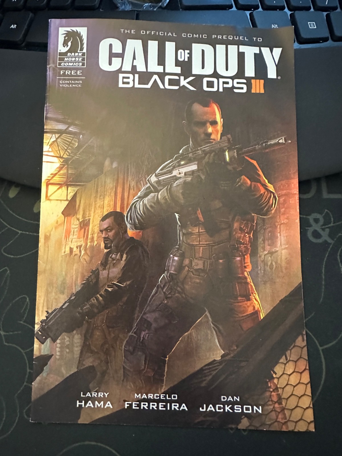 New Call of Duty Mega Bloks SDCC Comic Con Exclusive Figure & comic book 2015