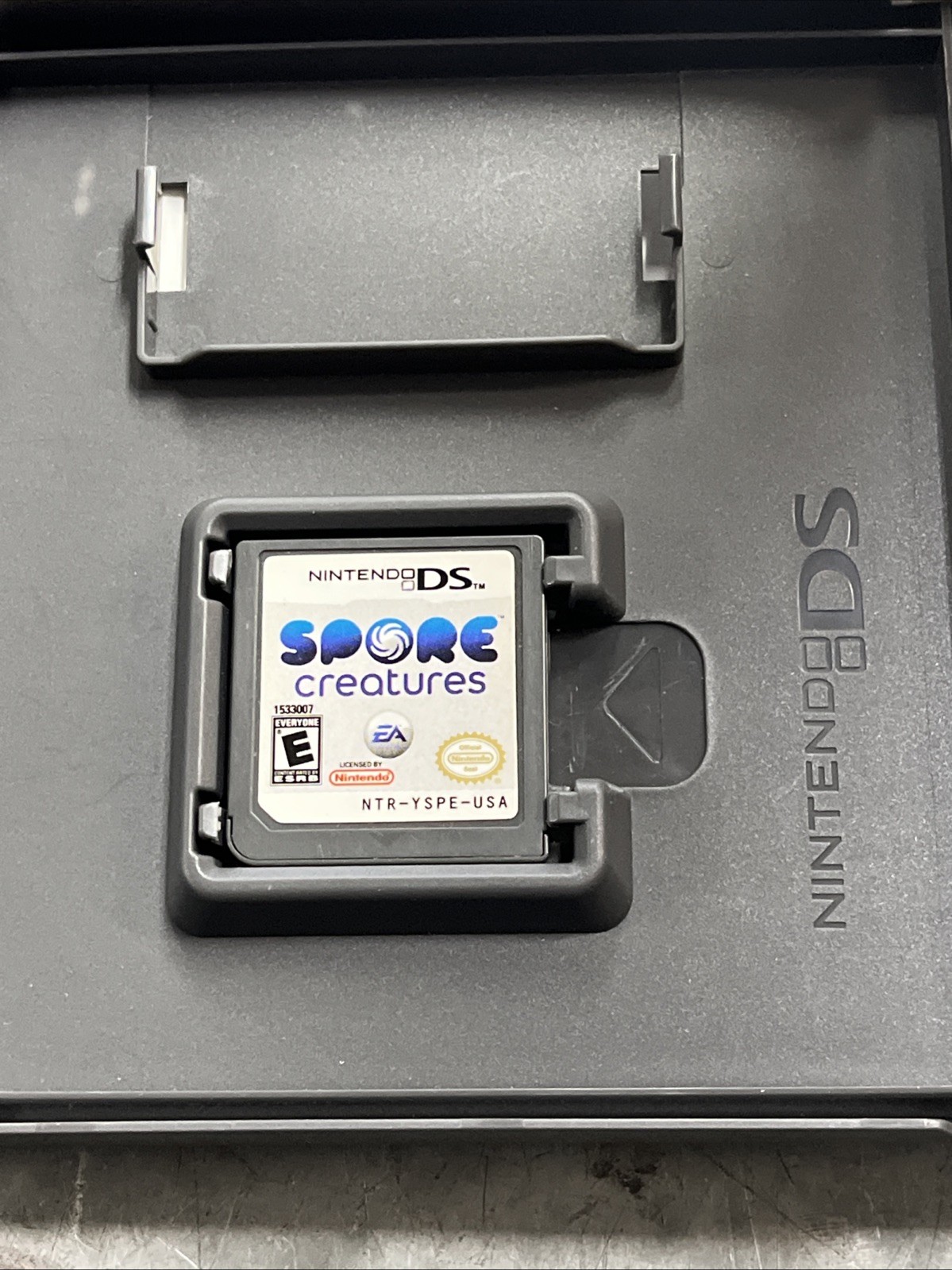 Spore Creatures Nintendo DS Video Game Wi-Fi Creature Creator Evolution Tested