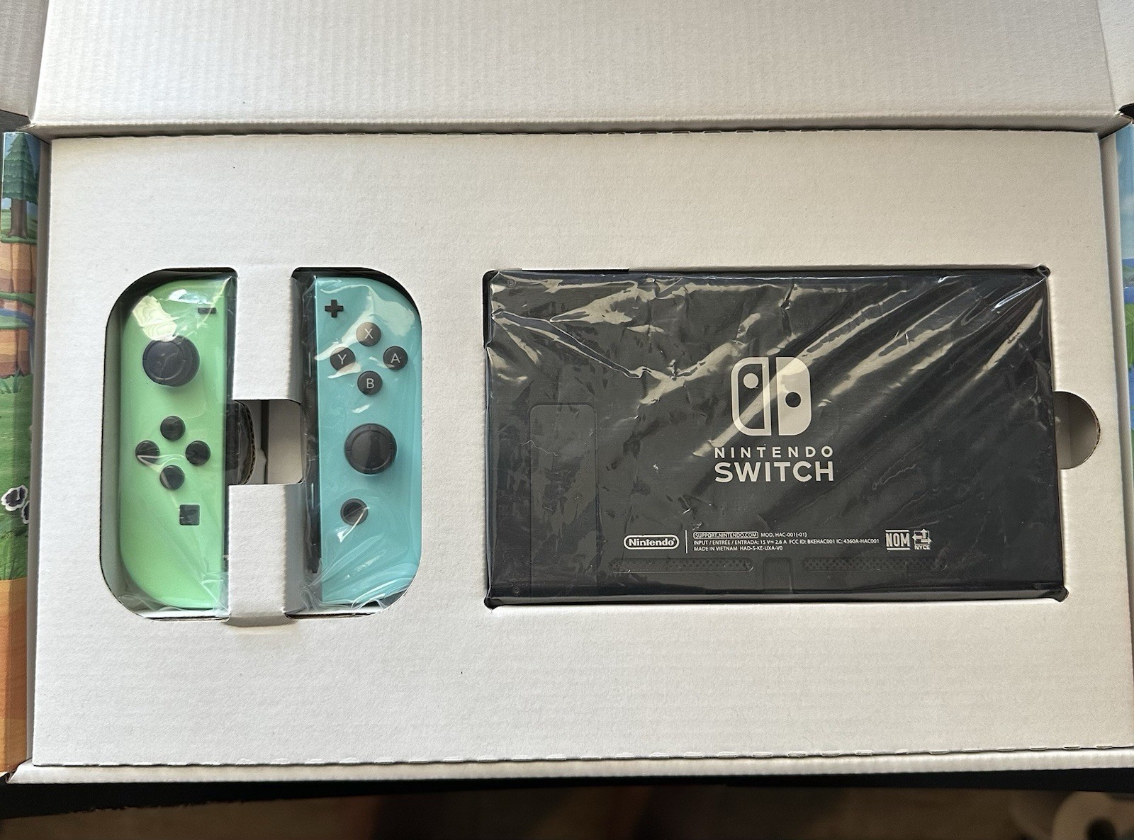 Animal Crossing New Horizon Special Edition In Box Nintendo Switch Console 32GB